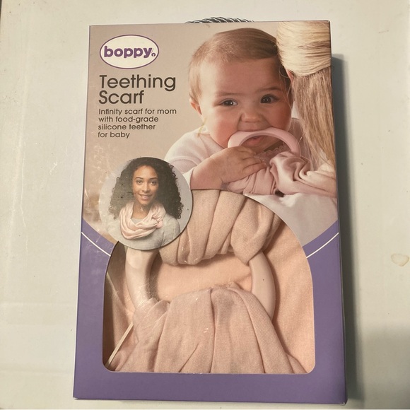 Boppy Teething Scarf with Silicone Teether - Soft Pink infinity baby shower gift - Picture 1 of 7